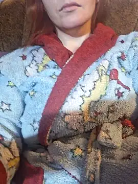 Snapshot of _Kitti_ chatting on 02/06/26, 08:34 Kitti online show from 02/06/26, 08:34