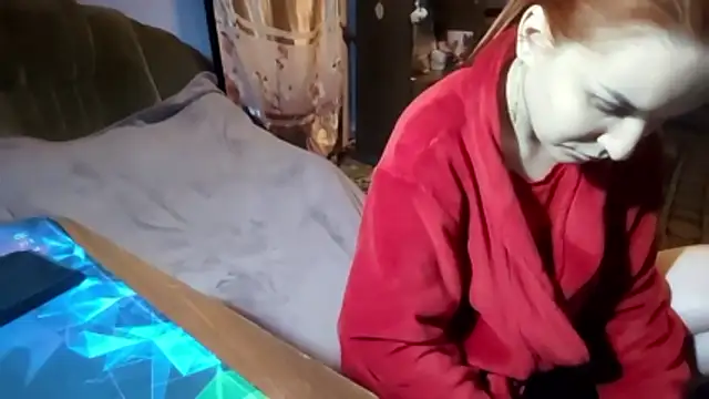 Snapshot of _Kitti_ chatting on 02/12/26, 07:42 Kitti online show from 02/12/26, 07:42