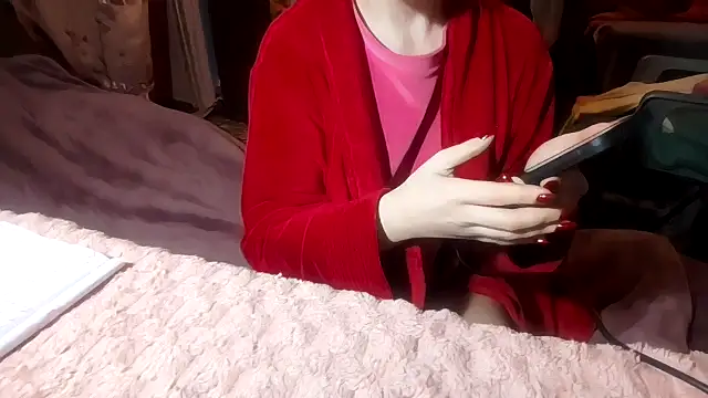 Snapshot of _Kitti_ chatting on 02/15/26, 03:31 Kitti online show from 02/15/26, 03:31