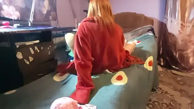 Snapshot of _Kitti_ chatting on 02/21/26, 05:36 Kitti online show from 02/21/26, 05:36