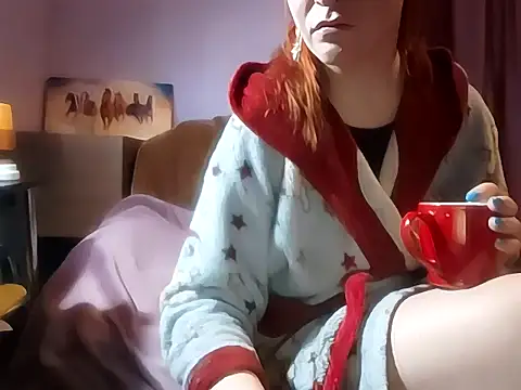 Snapshot of _Kitti_ chatting on 03/05/26, 02:35 Kitti online show from 03/05/26, 02:35