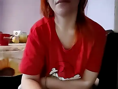 Snapshot of _Kitti_ chatting on 04/05/26, 03:36 Kitti online show from 04/05/26, 03:36