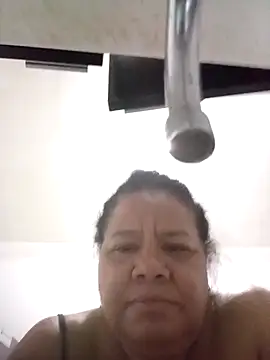 Shanttal0272 online show from 09/20/25, 12:39