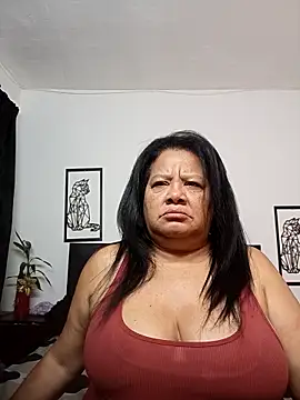 Shanttal0272 online show from 11/24/25, 11:15