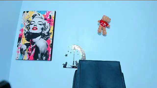  luna  sweet  online show from 03/19/26, 10:47