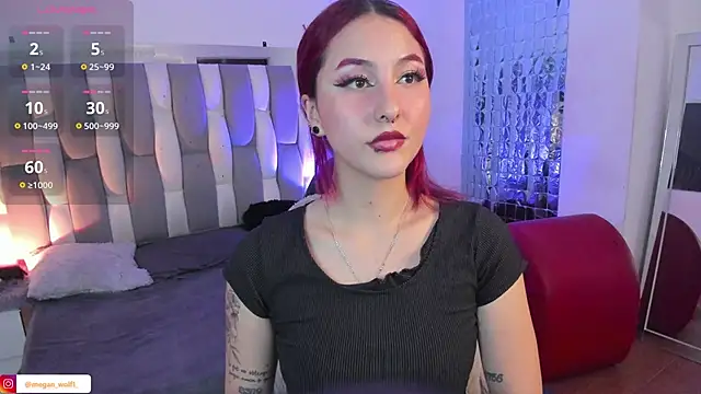 Snapshot of Megan_wolf1_ chatting on 12/21/24, 08:07 Megan wolf1  online show from 12/21/24, 08:07