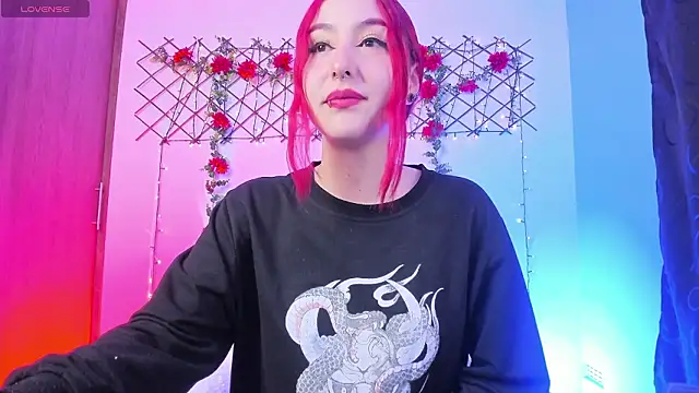 Snapshot of Megan_wolf1_ chatting on 02/27/26, 04:23 Megan wolf1 online show from 02/27/26, 04:23