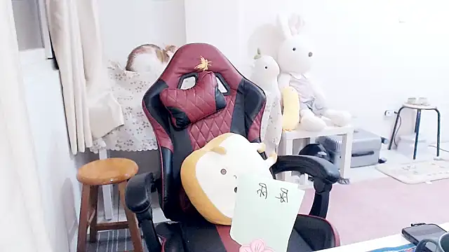 Snapshot of aFanny chatting on 03/05/25, 02:23 aFanny online show from 03/05/25, 02:23