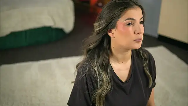 KellyMathews online show from 06/23/26, 02:20