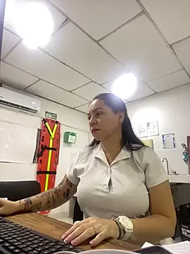 nurse desi sexlove online show from 02/26/25, 08:04