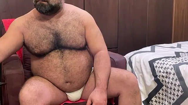 Snapshot of HAIRY_ARAB_SULTAN chatting on 04/19/26, 07:38 HAIRY ARAB SULTAN online show from 04/19/26, 07:38