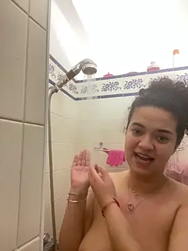 Snapshot of rafamarianoofc chatting on 02/26/25, 08:22 rafamarianoofc online show from 02/26/25, 08:22