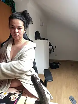 Snapshot of rafamarianoofc chatting on 03/13/25, 09:10 rafamarianoofc online show from 03/13/25, 09:10