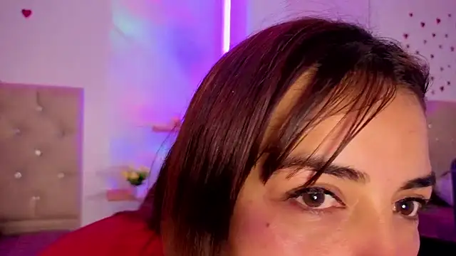 ameliefederline11 online show from 05/02/26, 03:39