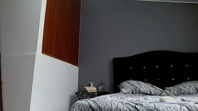 Emilia 1995 online show from 01/31/25, 07:51