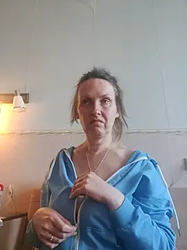 Evelina cute online show from 03/18/26, 02:09