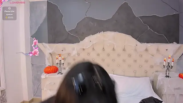 AmberGreyy  online show from 10/07/25, 05:32