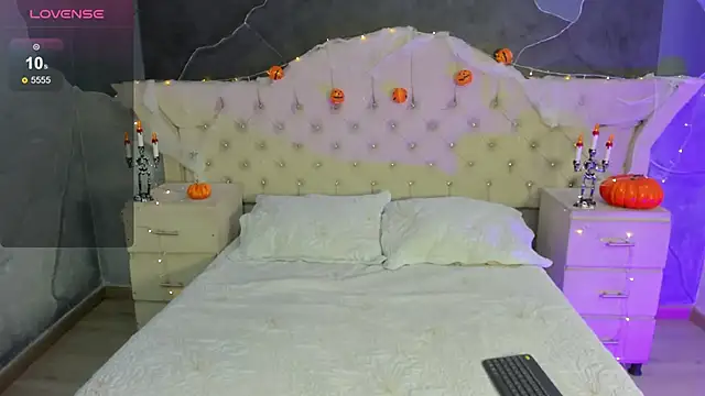 AmberGreyy  online show from 10/19/25, 01:12