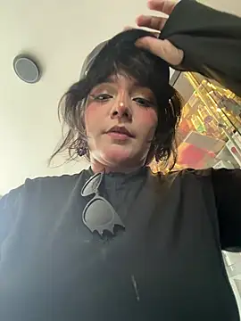 AmberGreyy  online show from 06/24/26, 07:24