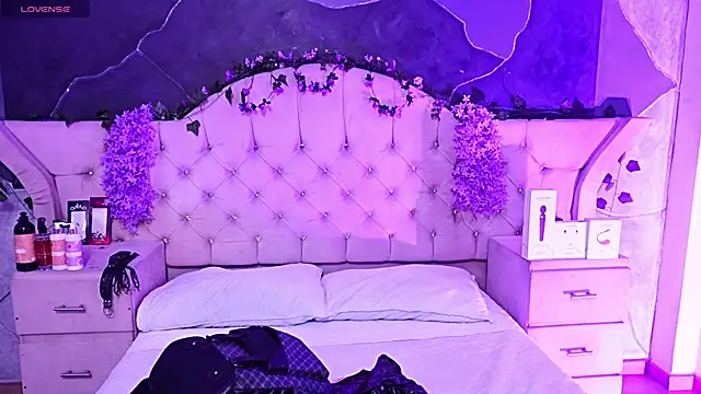 AmberGreyy  online show from 06/27/26, 06:13