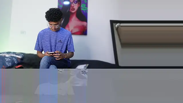 harrytwink18 online show from 12/23/24, 01:24