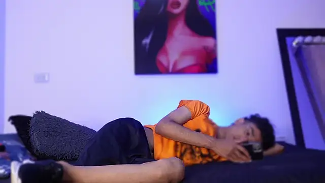 harrytwink18 online show from 12/26/24, 01:21