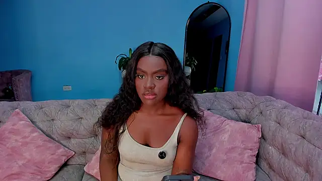 Snapshot of IsabellaBromsS chatting on 04/15/26, 10:54 IsabellaBromsS online show from 04/15/26, 10:54