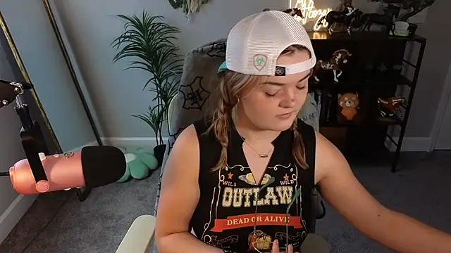 rodeobrii online show from 11/23/25, 06:41