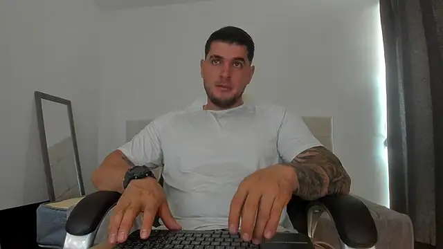 Teilor Creed online show from 10/14/25, 07:47