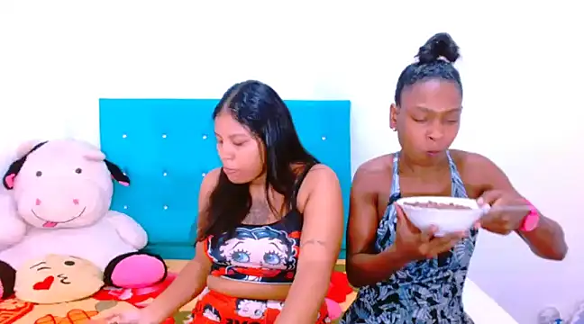 ladypussy69 online show from 12/06/24, 12:05