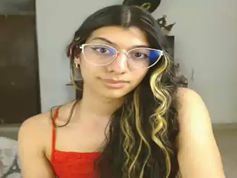 engielphoenis14 online show from 12/21/24, 04:57