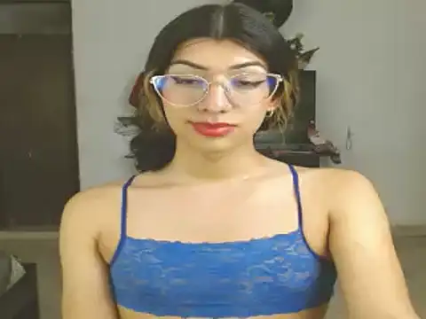 engielphoenis14 online show from 12/29/24, 08:00