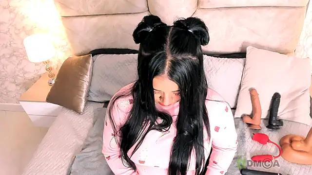 amatista  smith online show from 02/12/25, 02:14