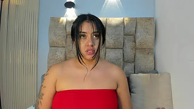 amatista  smith online show from 10/26/25, 01:50