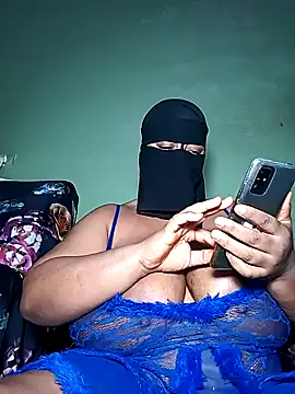 Loly mor online show from 01/11/25, 02:15