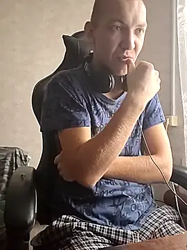 MityaXLoves online show from 11/18/25, 06:07