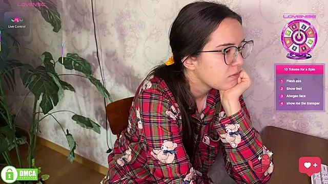 Snapshot of the_princese chatting on 01/16/26, 11:25 the princese online show from 01/16/26, 11:25