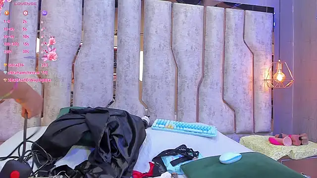 barbara cambels online show from 03/11/25, 01:26