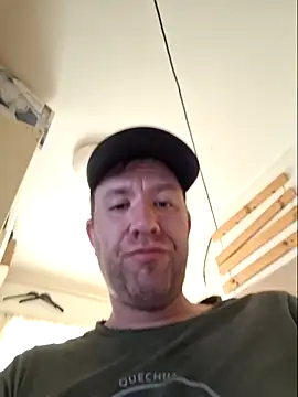 Snapshot of Csucsukahhh chatting on 03/21/26, 11:26 Csucsukahhh online show from 03/21/26, 11:26