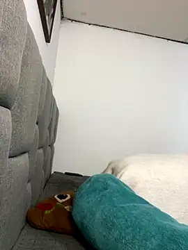 BrittanyDiaz online show from 09/29/25, 06:57