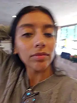 BrittanyDiaz online show from 11/26/25, 02:51