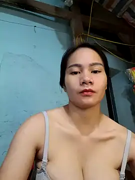 Snapshot of Nice_16 chatting on 07/02/26, 03:23 Nice 16 online show from 07/02/26, 03:23