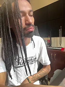 hotcamboy420 online show from 02/05/26, 03:16