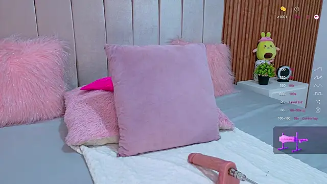 Snapshot of cristal_subin69 chatting on 12/02/25, 12:32 cristal subin69 online show from 12/02/25, 12:32