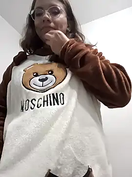 karlamorris  online show from 01/12/25, 02:03