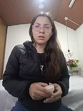 karlamorris  online show from 12/05/25, 01:09