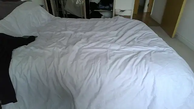 Snapshot of Nizzlivecam chatting on 04/26/26, 10:24 Nizzlivecam online show from 04/26/26, 10:24