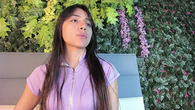 Snapshot of Sophy_SmileSweet chatting on 12/10/24, 11:54 Sophy SmileSweet online show from 12/10/24, 11:54