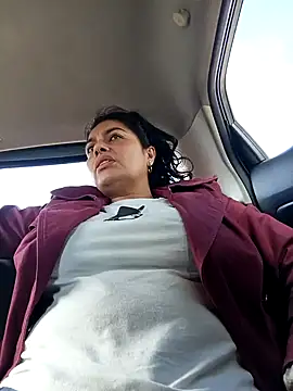 Snapshot of Lust_Mom41 chatting on 12/17/24, 03:17 Lust Mom41 online show from 12/17/24, 03:17