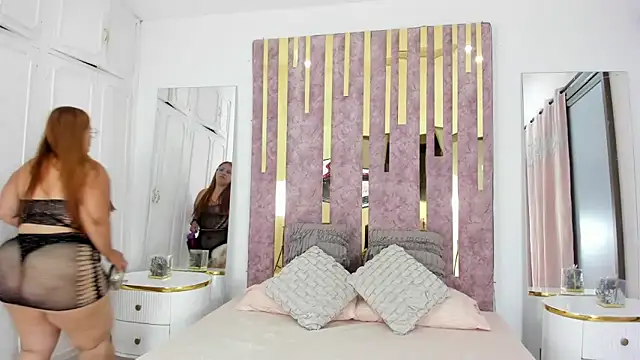 LeahxBarker online show from 02/18/25, 11:30